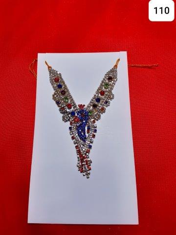 LEAF LIKE DESIGN FILL OF STONES HEAVY PENDAL MALA LATKAN.